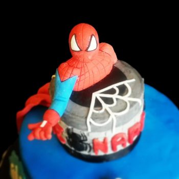 Spiderman in pasta di zucchero